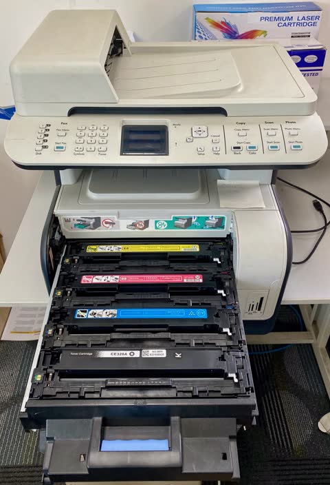 HP Color LaserJet CM1312nfi Multifunction Printer