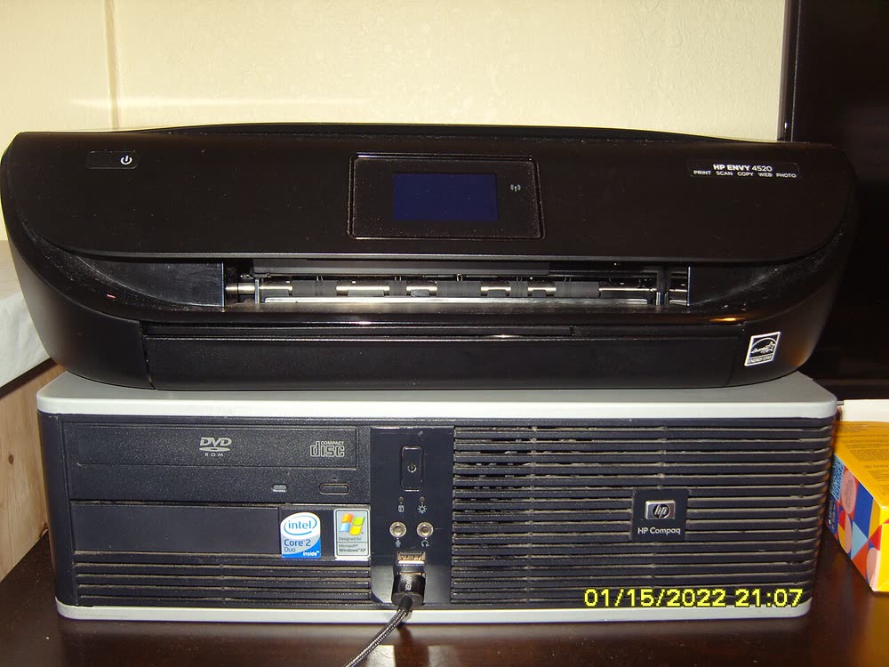 HP HP ENVY 4520 inkjet printer